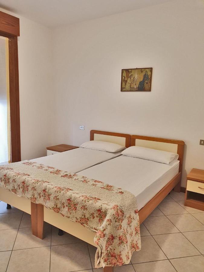 Casa Comisso Apartment Caorle Exterior photo